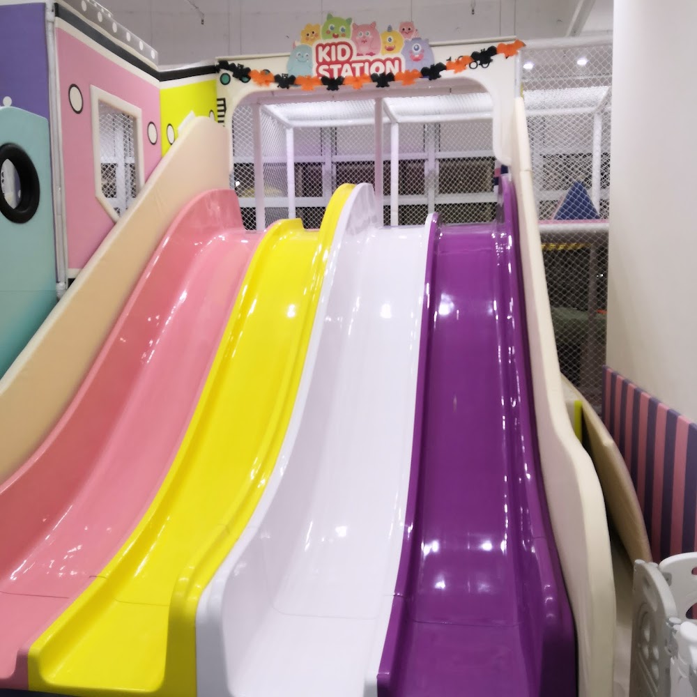 Kidstation Playhouse photo 4