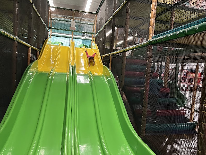 Kidz Town Indoor Playground photo 3