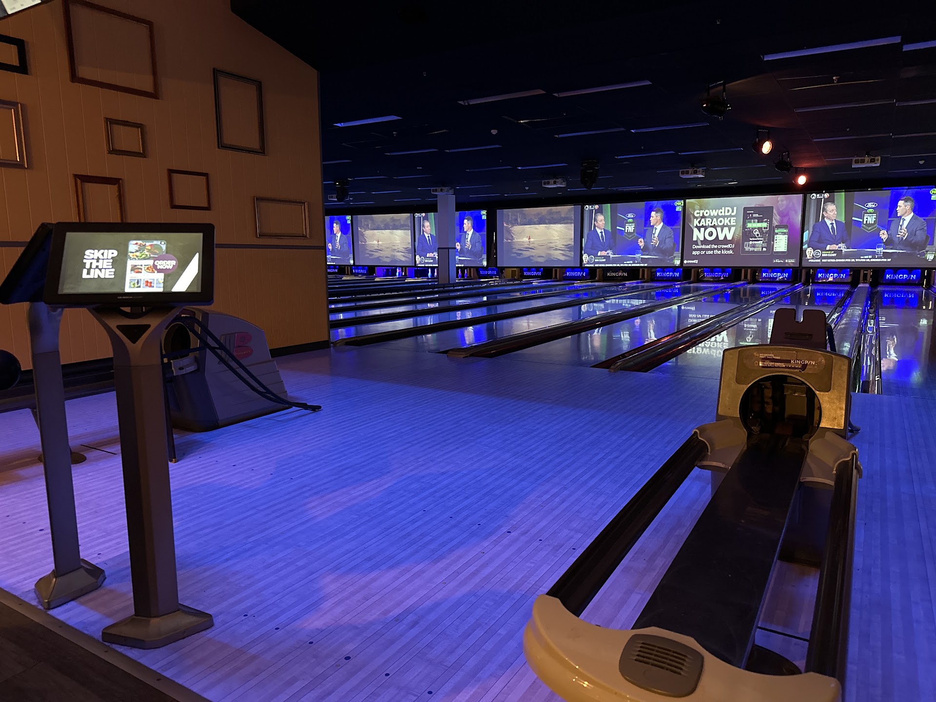 Kingpin Bowling - Macarthur Square photo 2