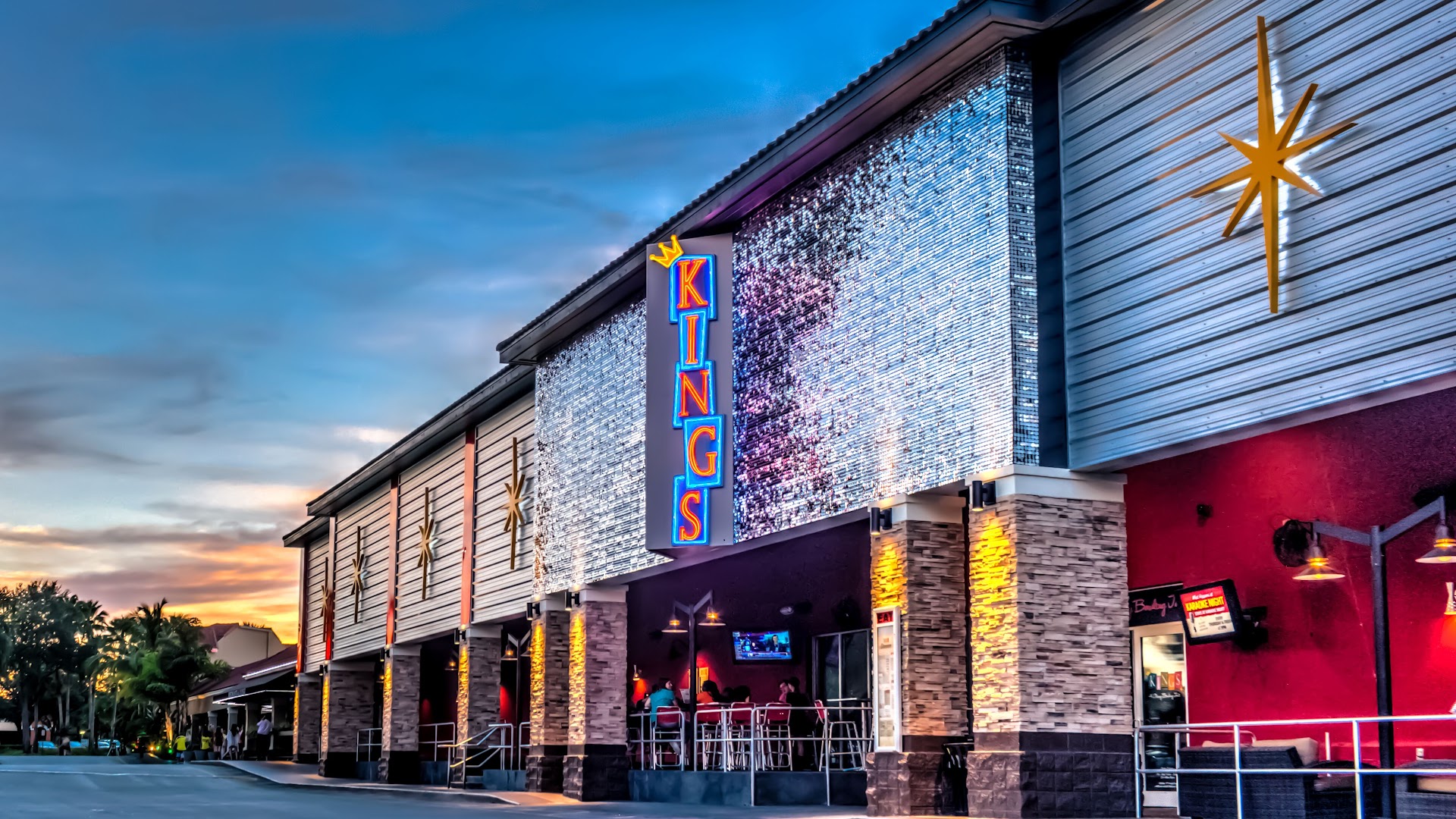 Kings Dining & Entertainment
