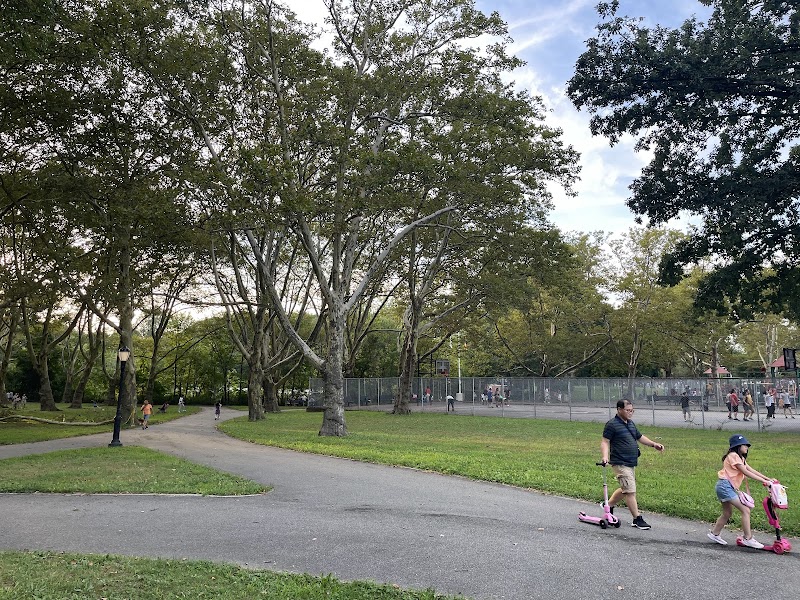 Kissena Park Playground photo 2