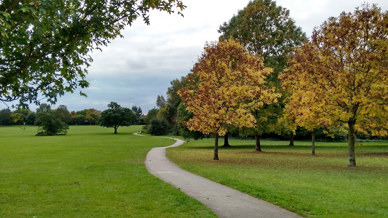 Knowle Park photo 2