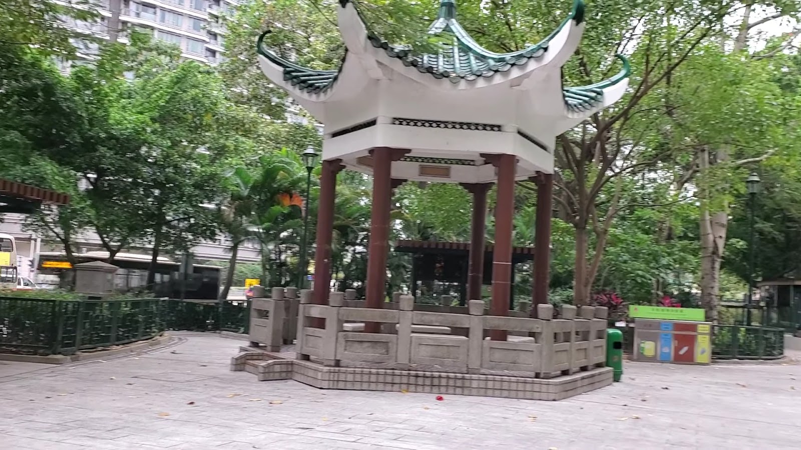 Kowloon King George V Memorial Park photo 3