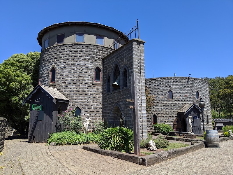 Kryal Castle photo 2