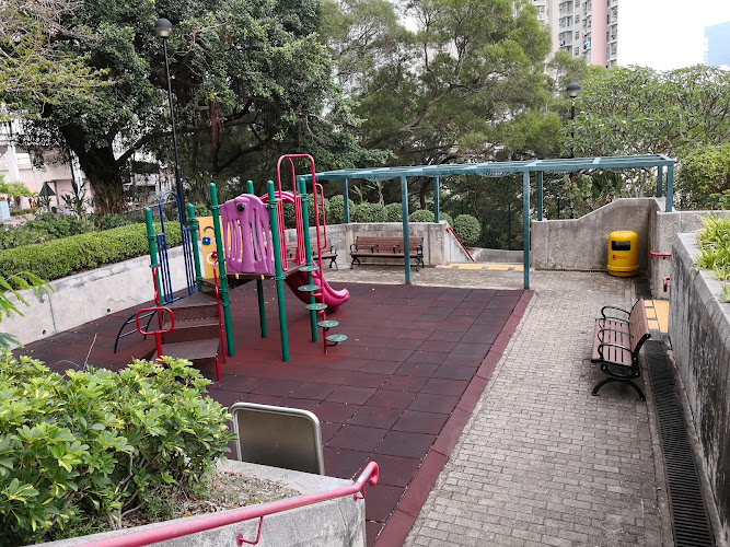 Kwai Shing Playground