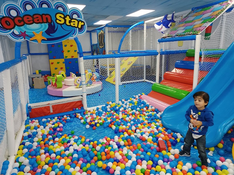 La La Land Indoor Playground photo 2