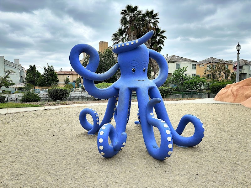 La Laguna Playground photo 2