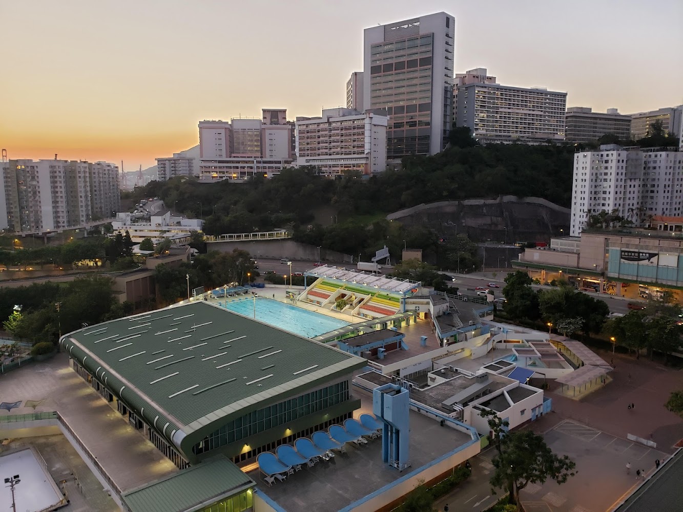 Lai Chi Kok Park Swimming Pool photo 2