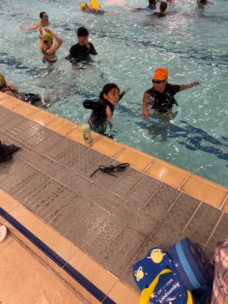 Lai Chi Kok Park Swimming Pool photo 3