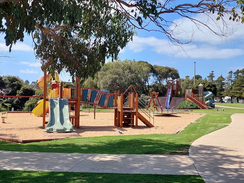 Lake Pertobe Adventure Playground photo 2