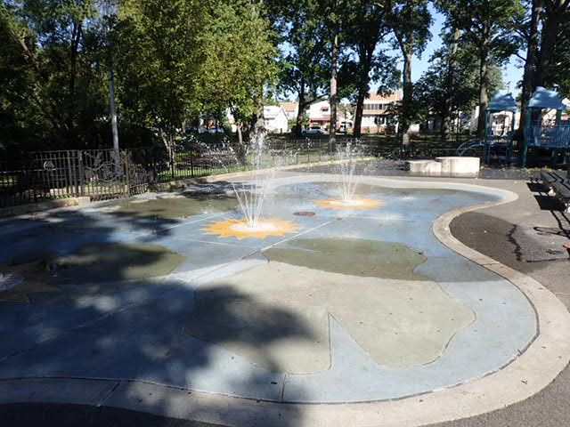 Lakeview Lane Playground photo 2