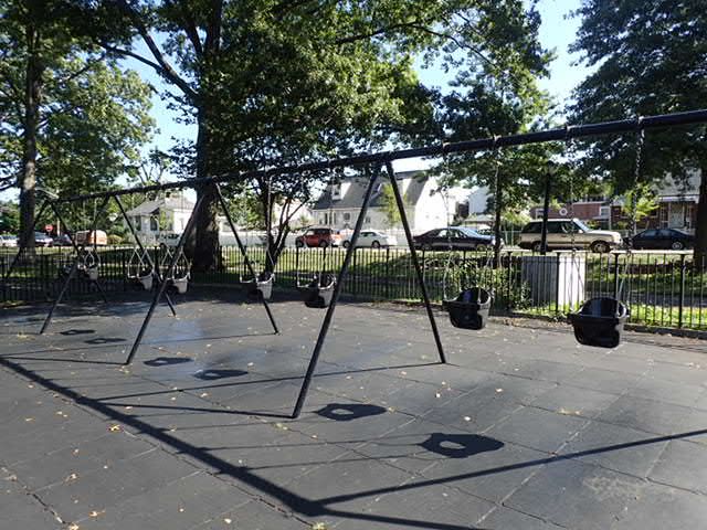 Lakeview Lane Playground photo 3
