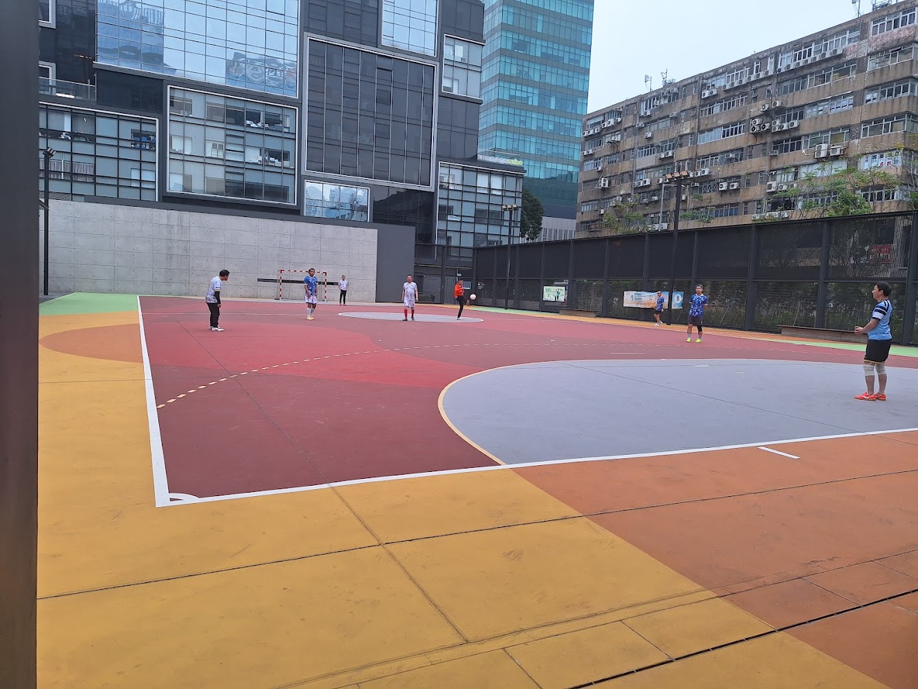 Lam Wah Street Playground photo 4