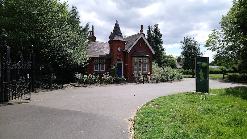 Lammas Park photo 2