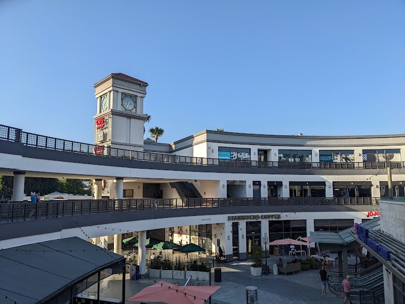 Landmark Theatres Sunset photo 2