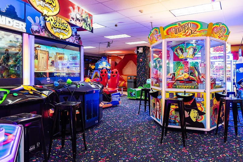 Laser Bounce - Family Fun Center | Queens photo 2