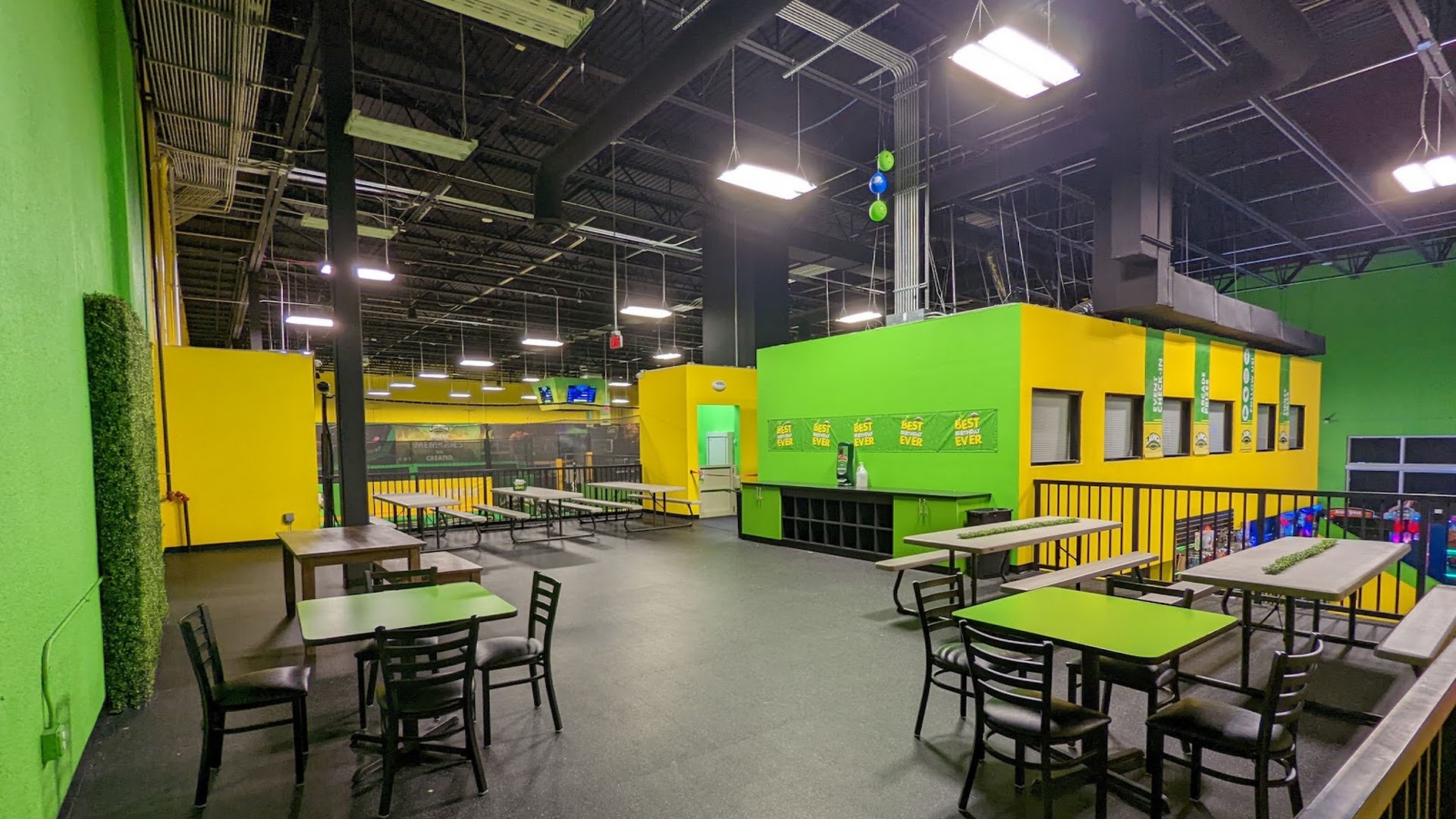 Launch Family Entertainment Doral photo 4