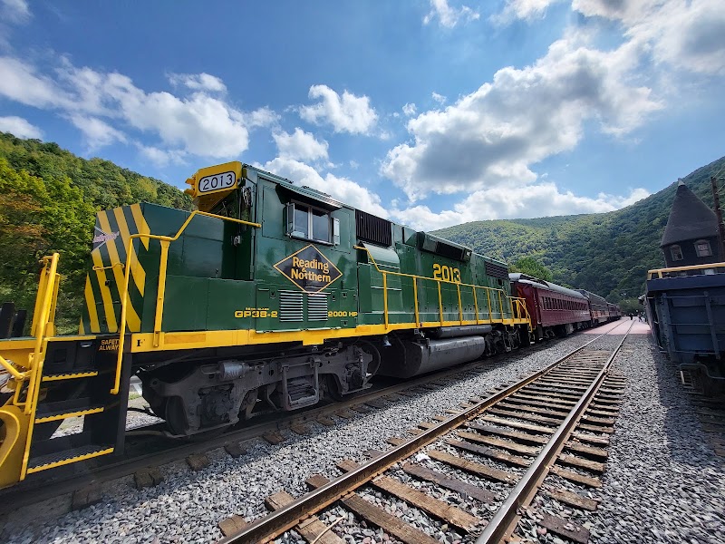 Lehigh Gorge Scenic Railway: Trademark of the Reading & Northern Railroad photo 2