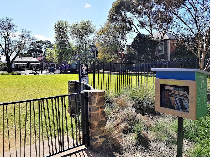 Leicester Street Playground photo 3