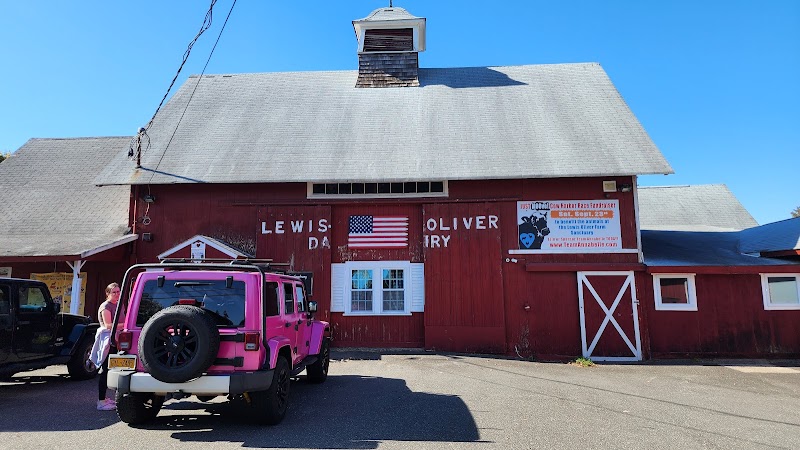 Lewis Oliver Farm Sanctuary photo 2