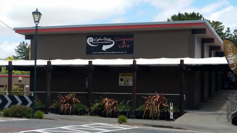 Light House Cinema, Pauatahanui photo 3