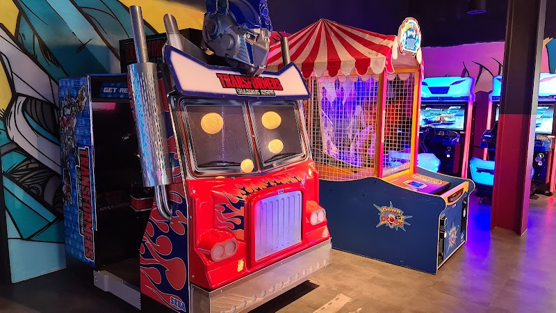 Light - PLAY Bowling