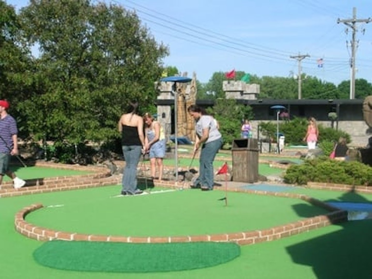Lilli Putt photo 2