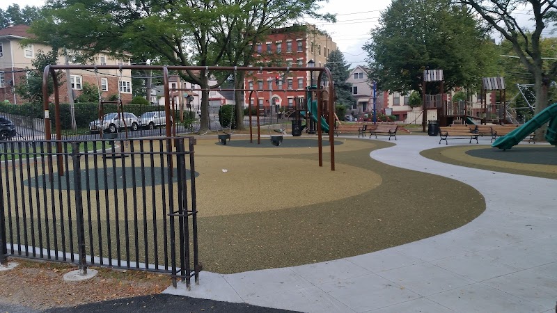 Lincoln Park/Pool photo 2