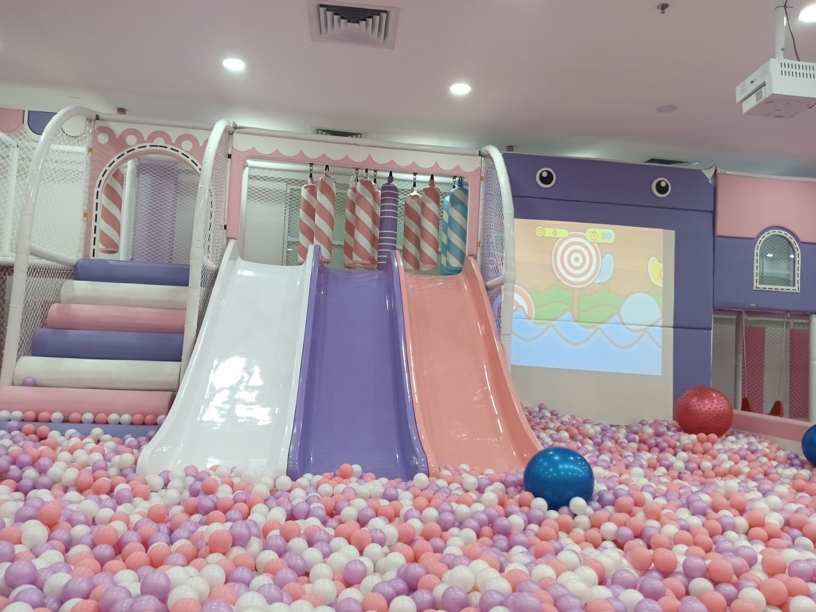 Little Angel Indoor Playground - Setia Tropika photo 2