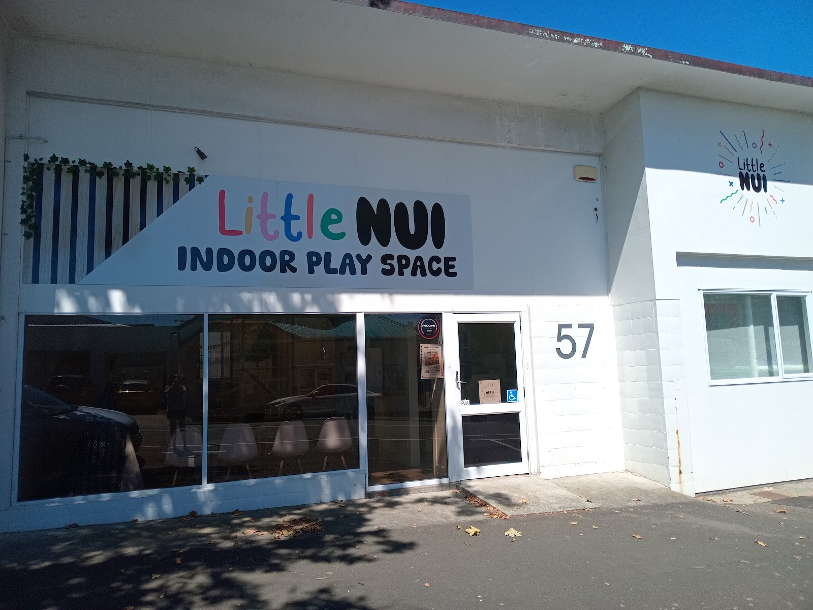 Little Nui photo 2
