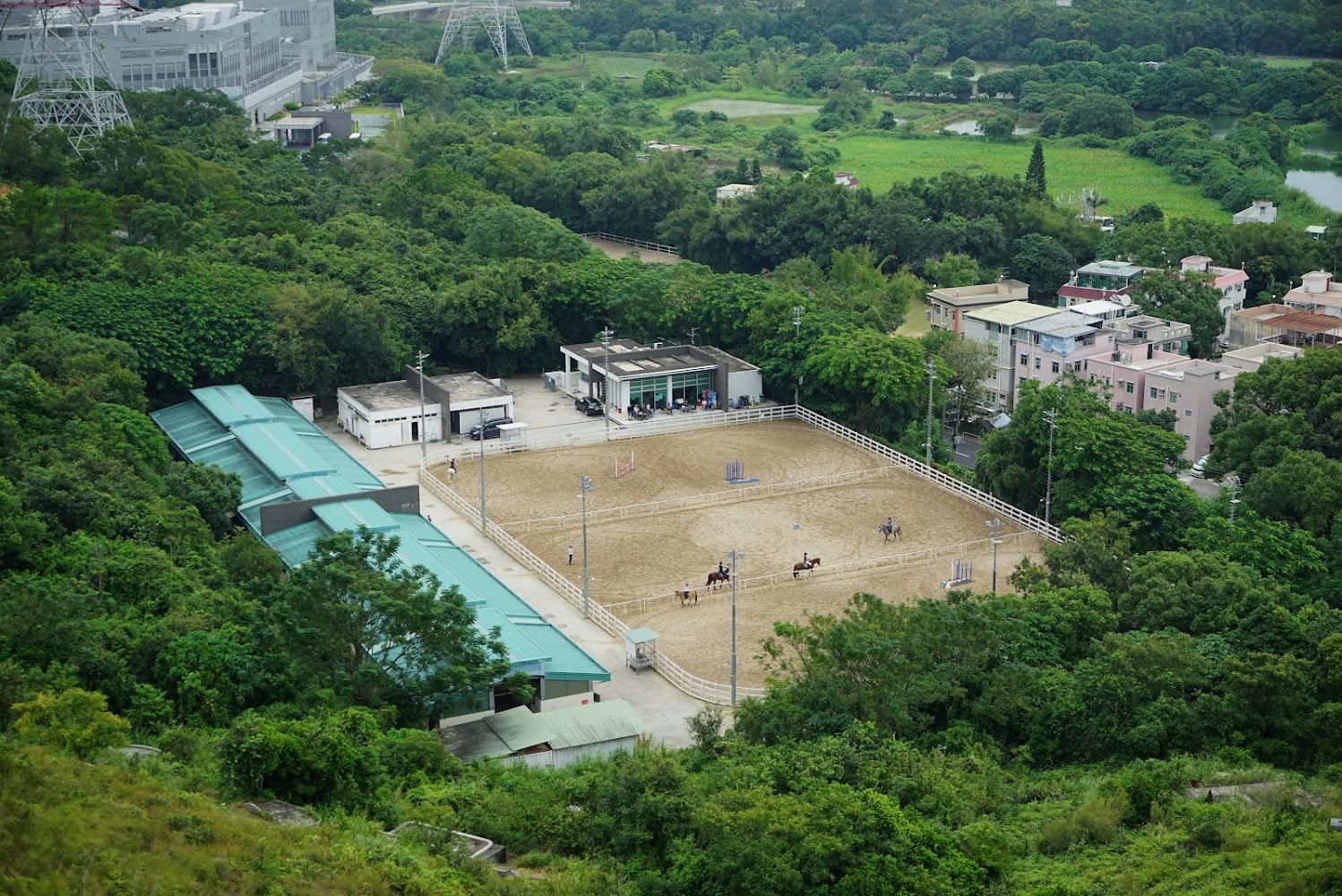 Lo Wu Saddle Club photo 2