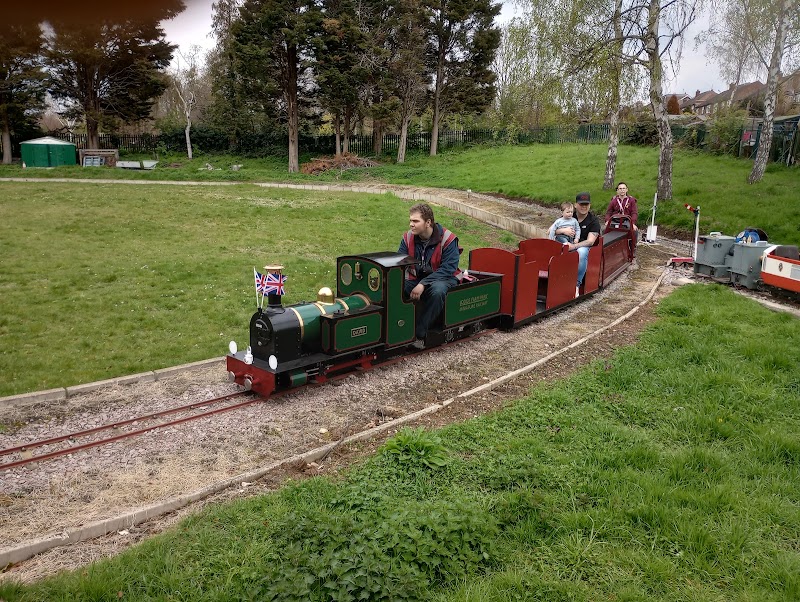 Lodge Farm Park Miniature Railway photo 3