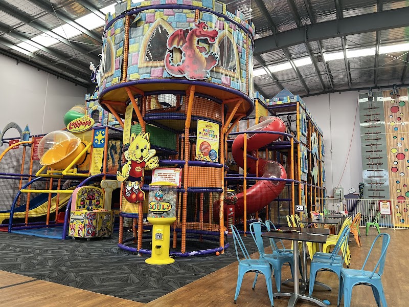 Lollipop’s Playland and Cafe, Clyde North photo 2