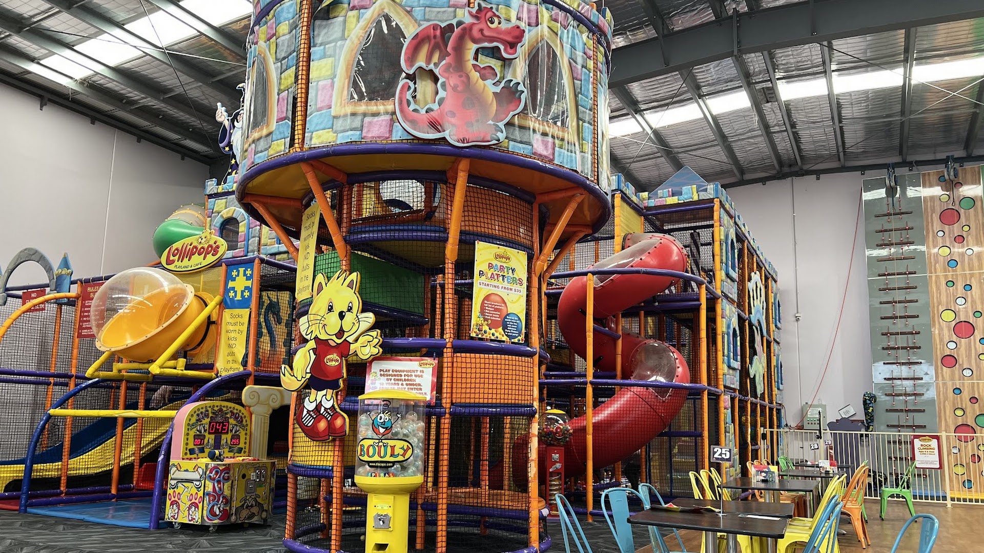 Lollipop’s Playland and Cafe, Clyde North photo 3
