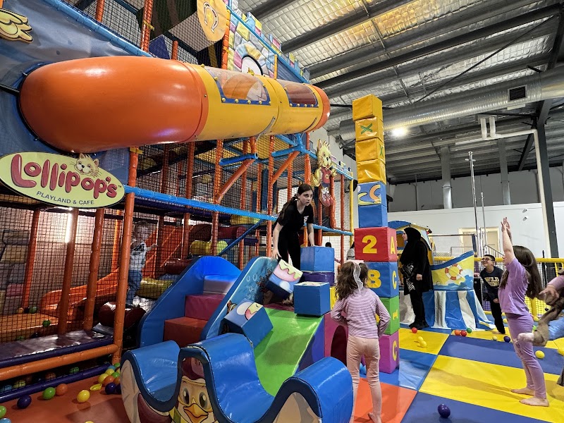 Lollipop's Playland & Cafe Preston photo 2