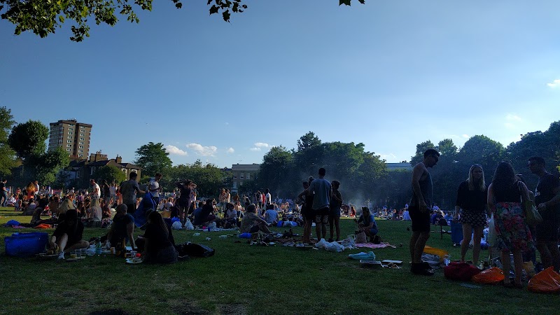 London Fields Lido photo 2