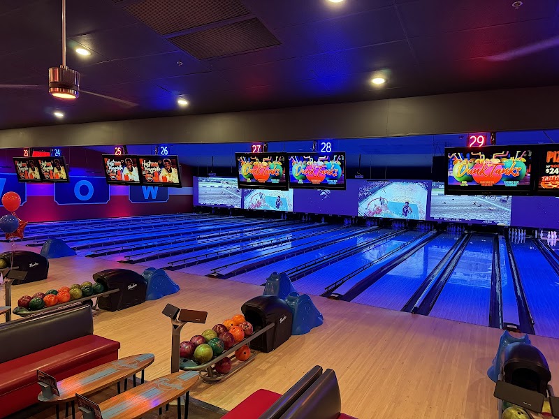 Lucky Strike Mineola