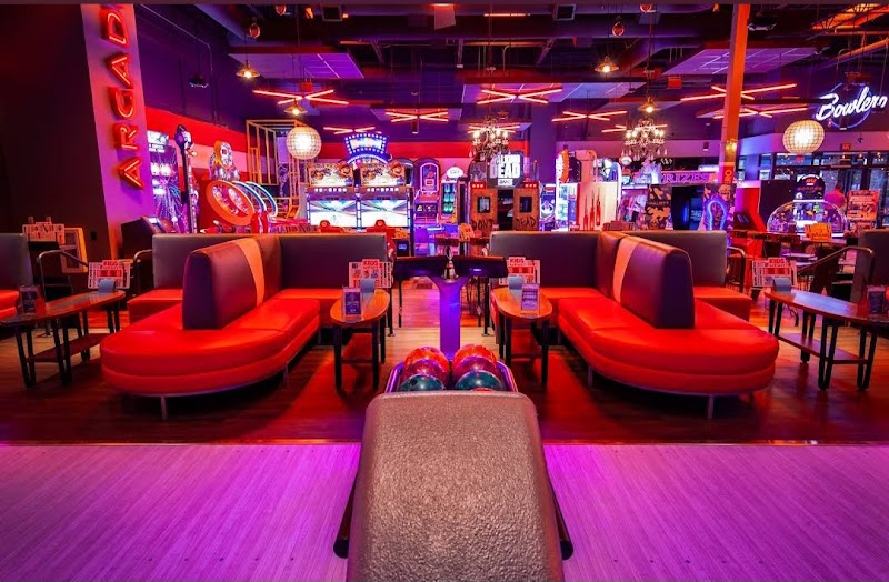 Lucky Strike North Scottsdale photo 2