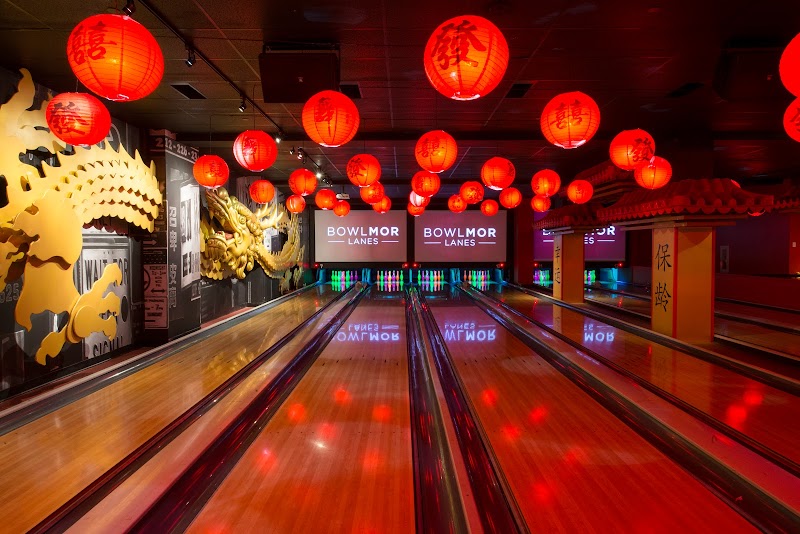 Lucky Strike Times Square photo 2