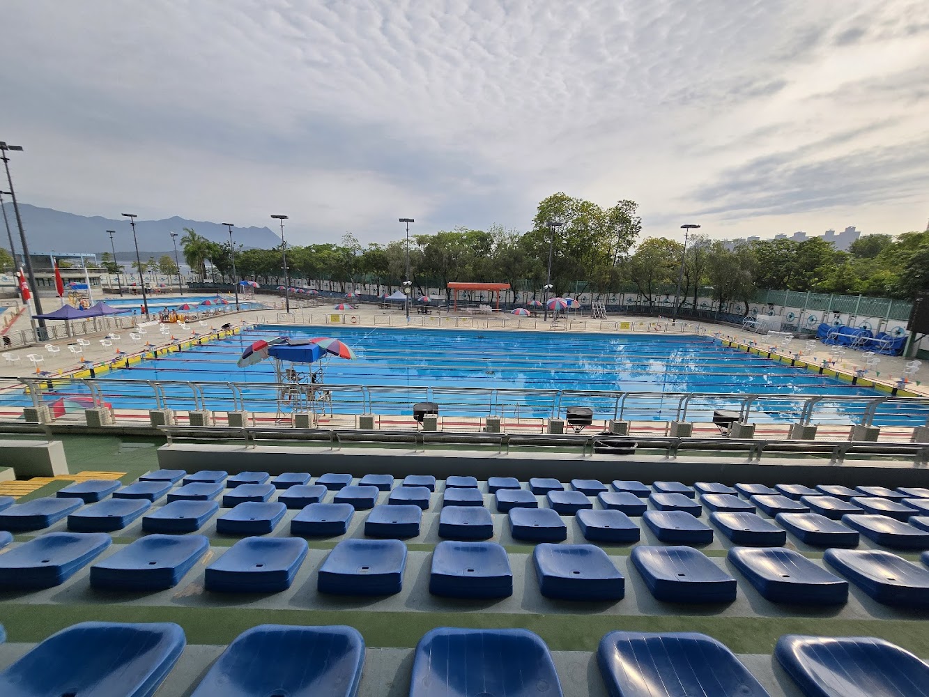 Ma On Shan Swimming Pool photo 4