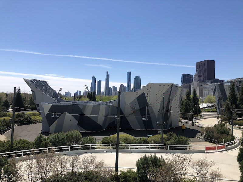 Maggie Daley Park Climbing Wall photo 3