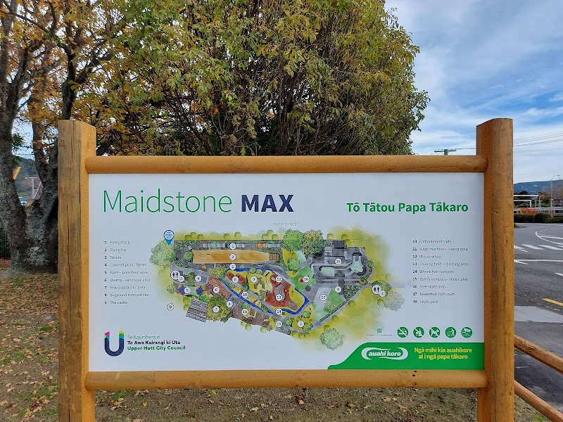 Maidstone Max photo 2