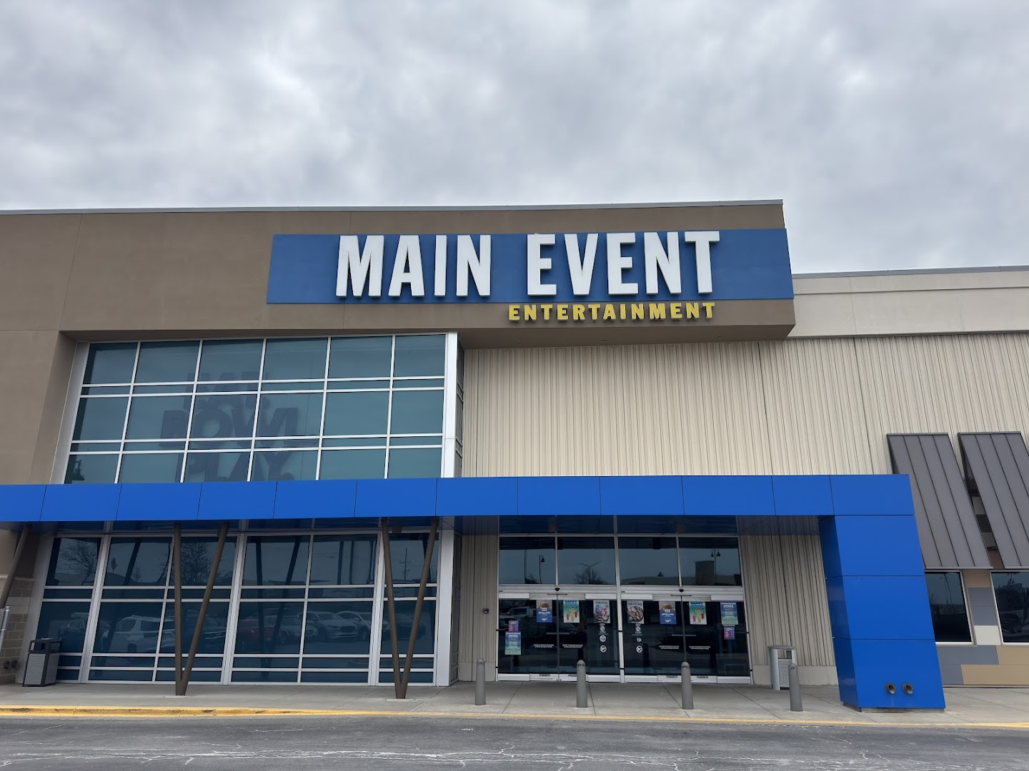 Main Event Olathe photo 2