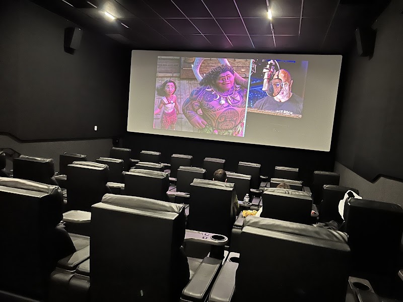 Mamaroneck Cinemas photo 2