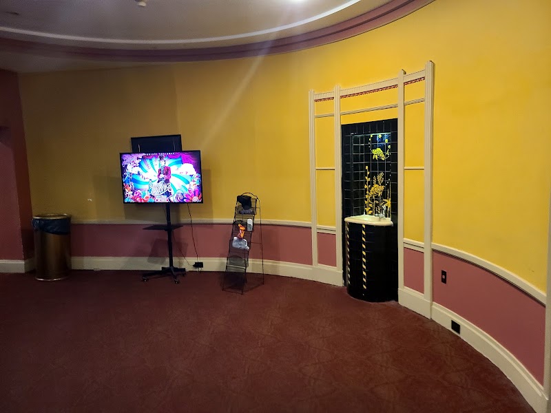 Manhasset Cinemas photo 2