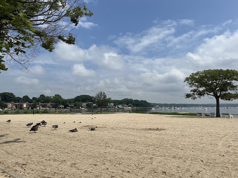 Manorhaven Beach Park & Pool