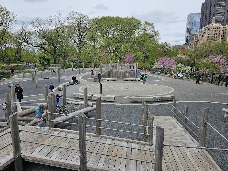 Margaret L. Kempner Playground π
