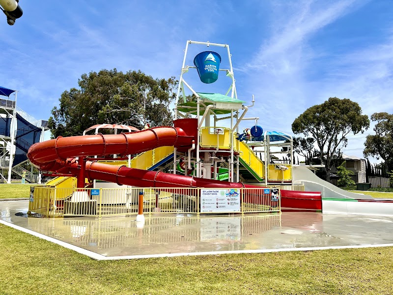 Marion Outdoor Pool photo 2