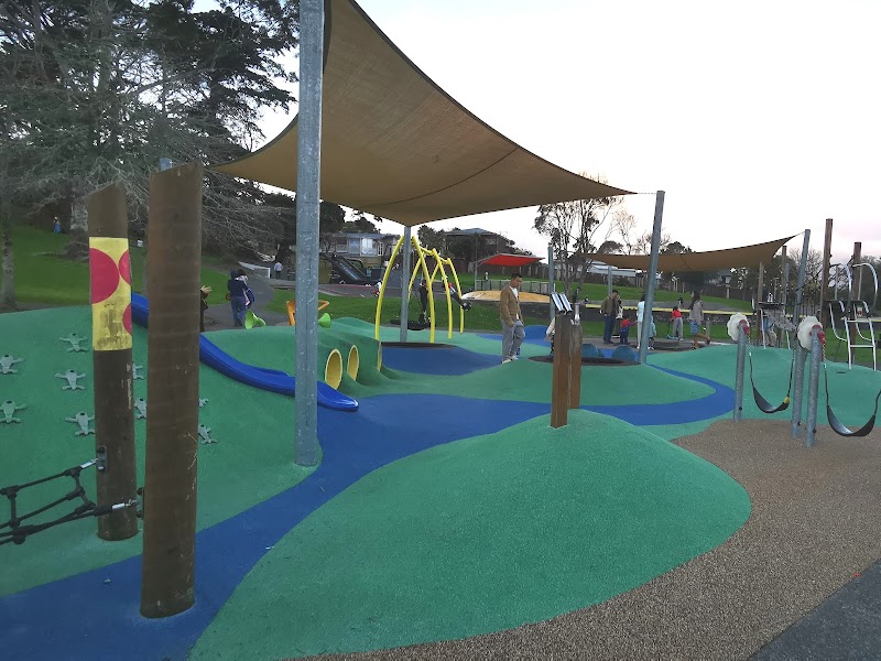 Marlborough Park photo 2