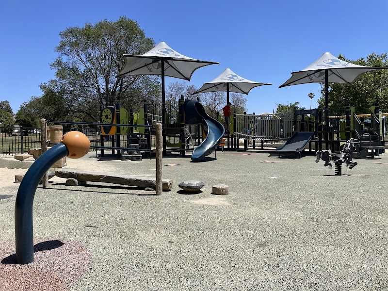 Mason Park photo 3
